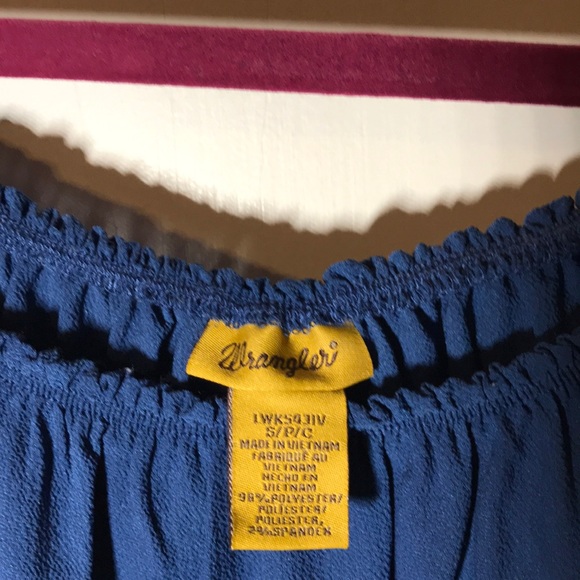 Wrangler dress - Picture 3 of 4